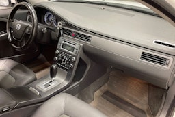valkoinen Volvo S80 2011 kuva 25.
