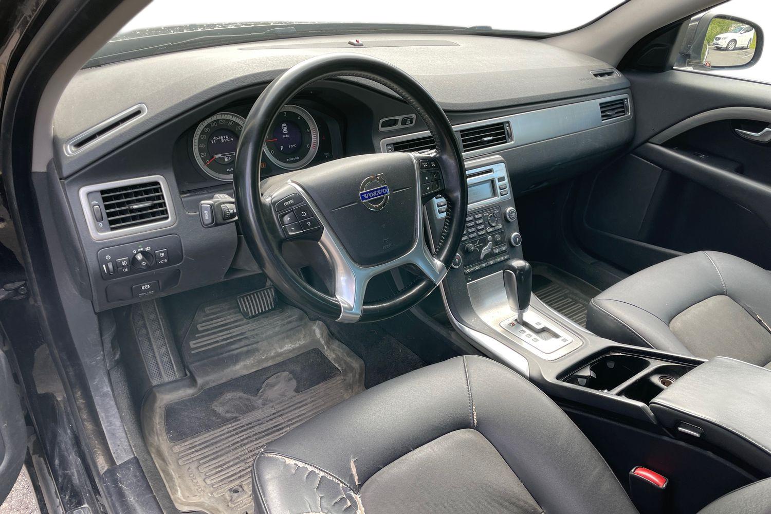 Volvo S80 D3 Momentum aut 2011, photo 3/3