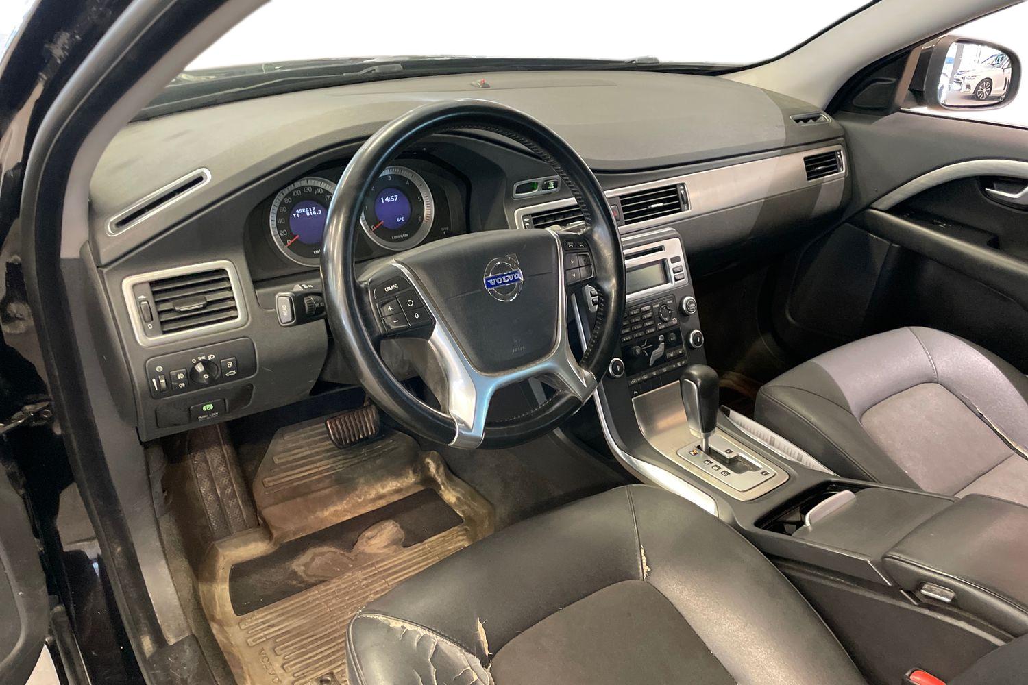 Volvo S80 D3 Momentum aut 2011, kuva 6/44