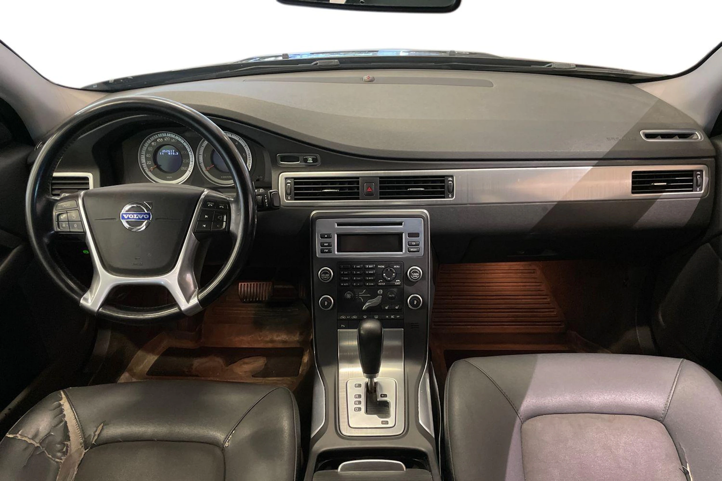 Musta Volvo S80 2011 kuva 7.