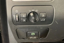Musta Volvo S80 2011 kuva 17.