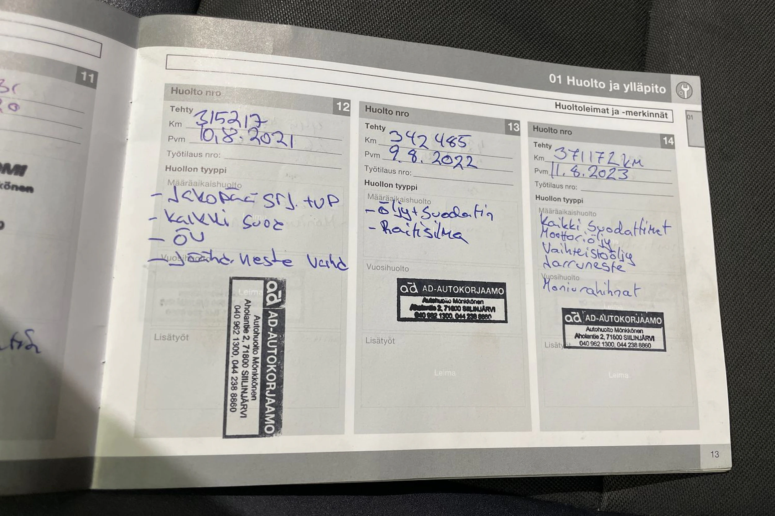 Musta Volvo S80 2011 kuva 22.