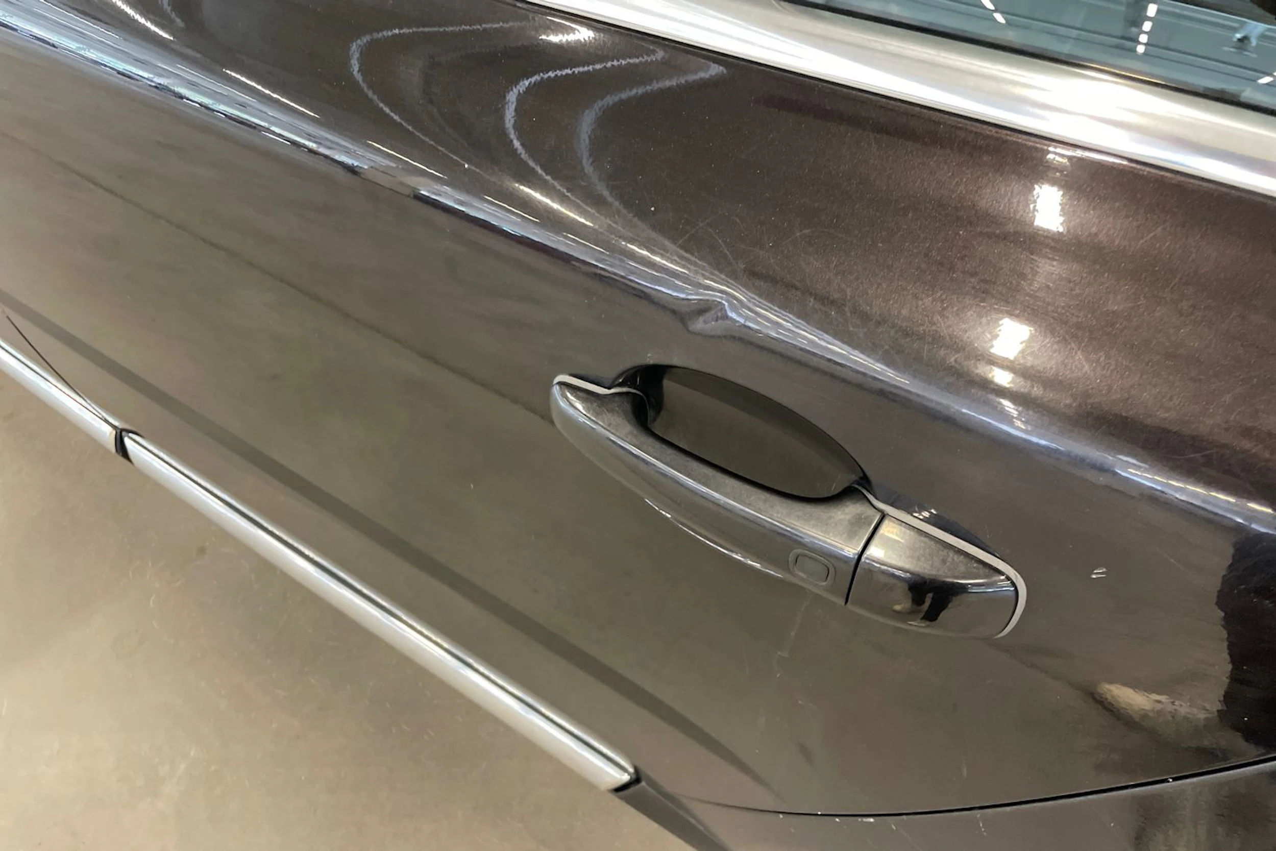 Musta Volvo S80 2011 kuva 38.