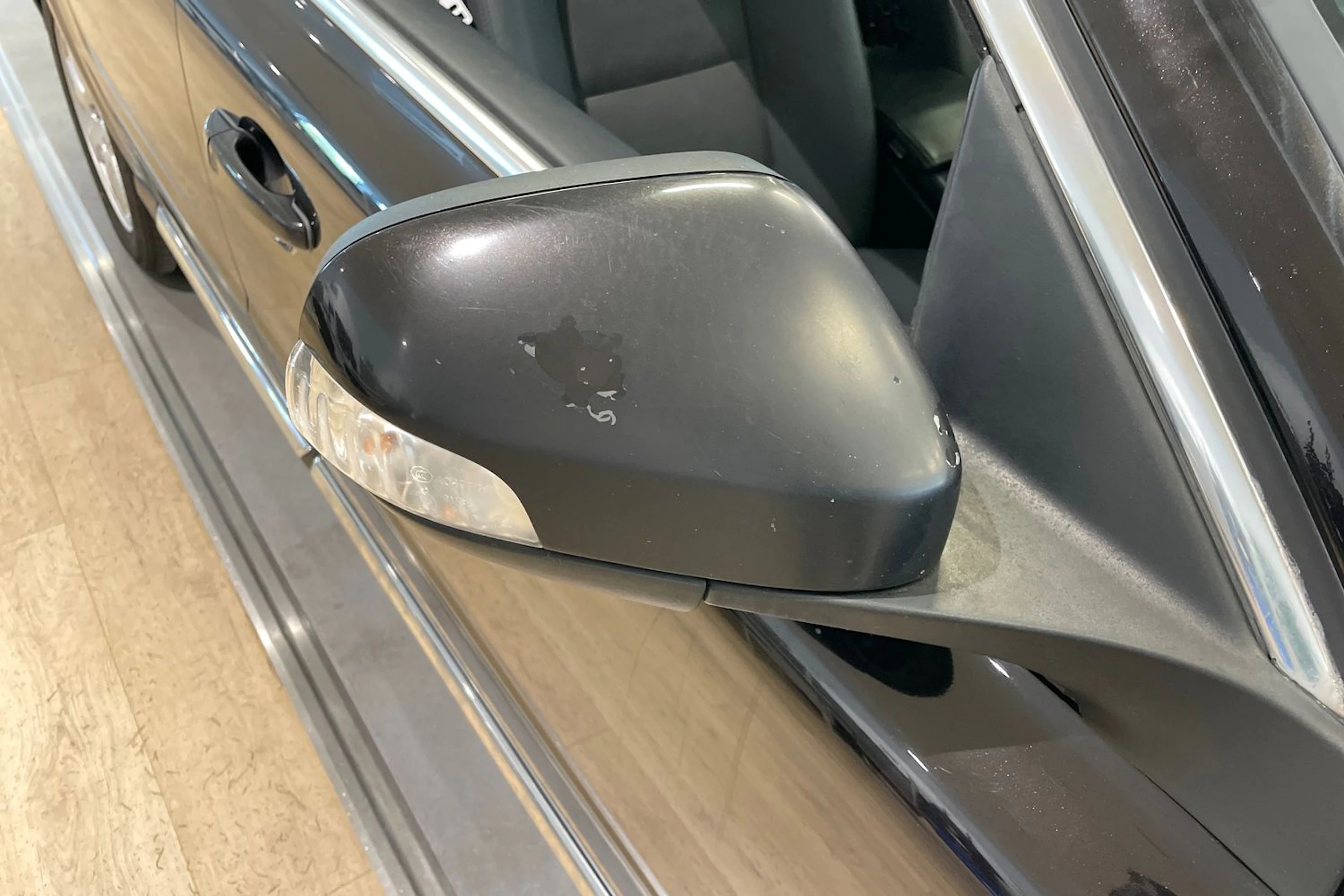 Musta Volvo S80 2011 kuva 42.