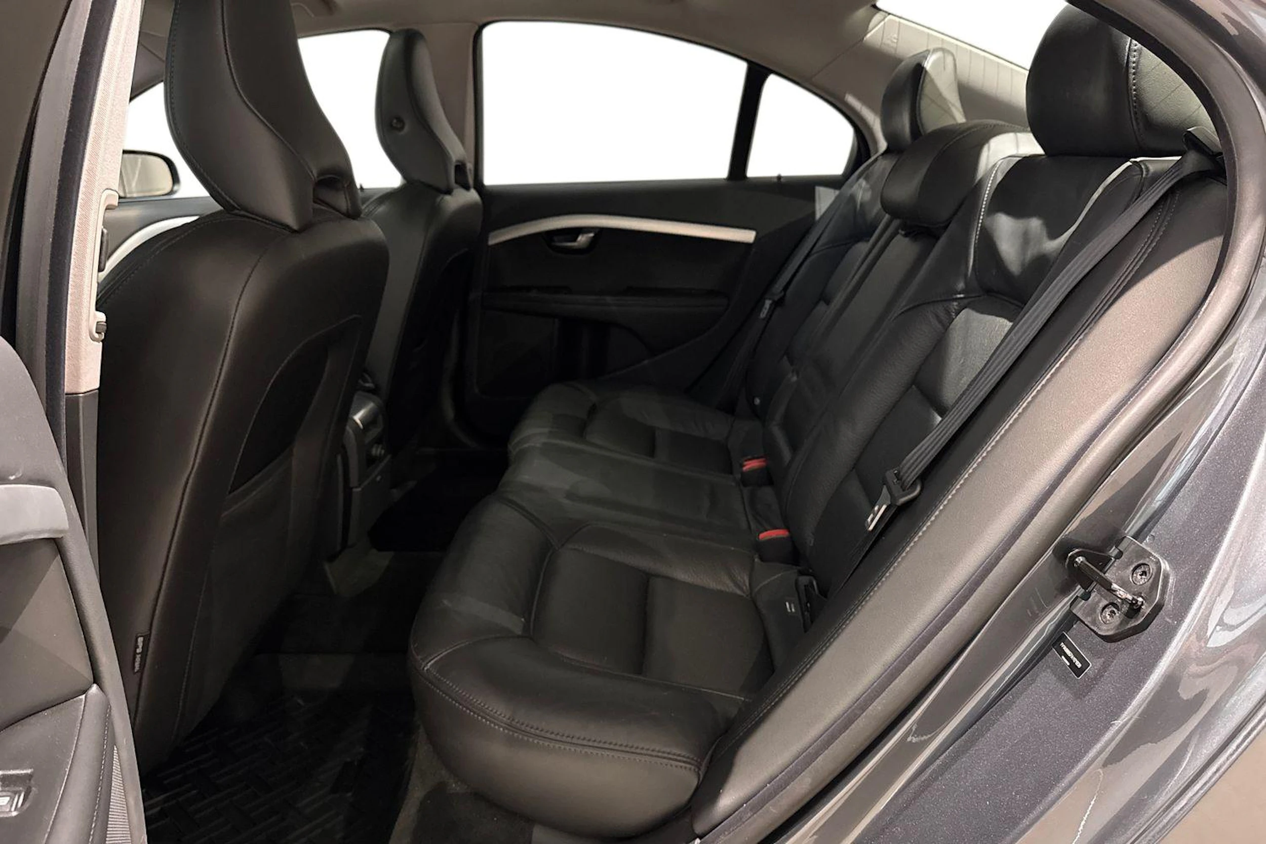 harmaa Volvo S80 2011 kuva 11.