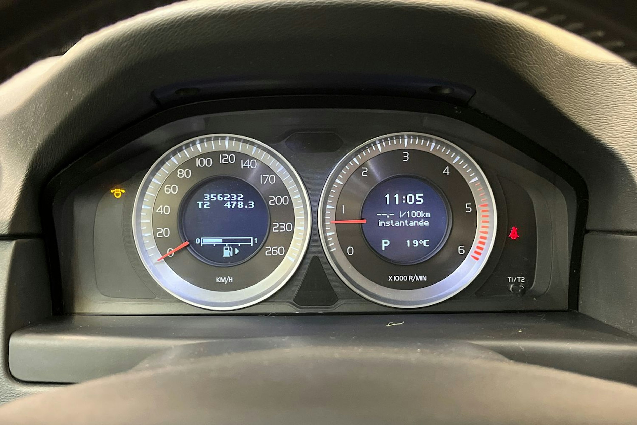 valkoinen Volvo S80 2012 kuva 12.