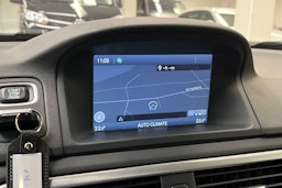 valkoinen Volvo S80 2012 kuva 15.