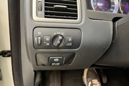 valkoinen Volvo S80 2012 kuva 16.