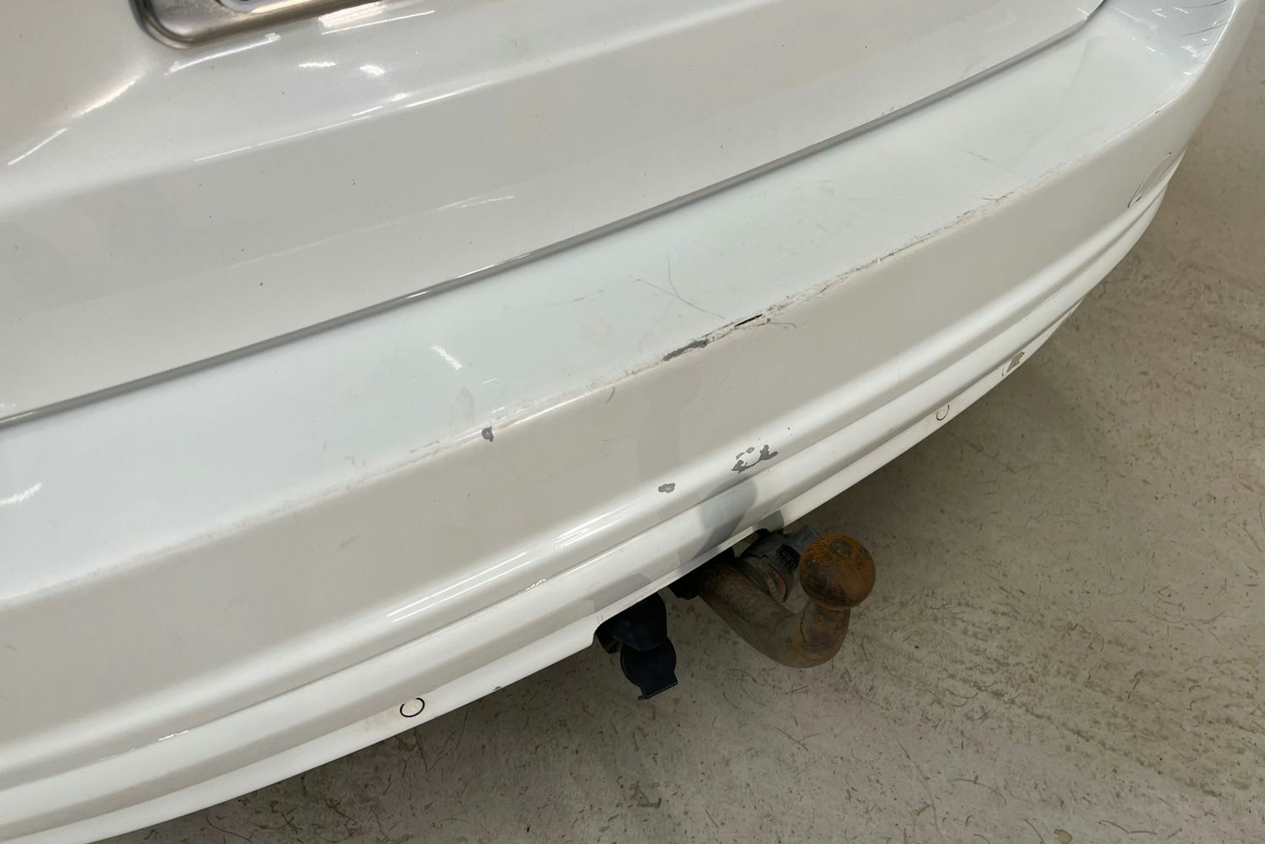 valkoinen Volvo S80 2012 kuva 19.