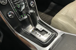 musta Volvo S80 2012 kuva 17.