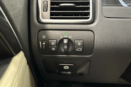 musta Volvo S80 2012 kuva 20.