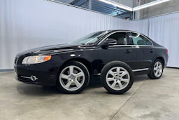 musta Volvo S80 2012 kuva 27.