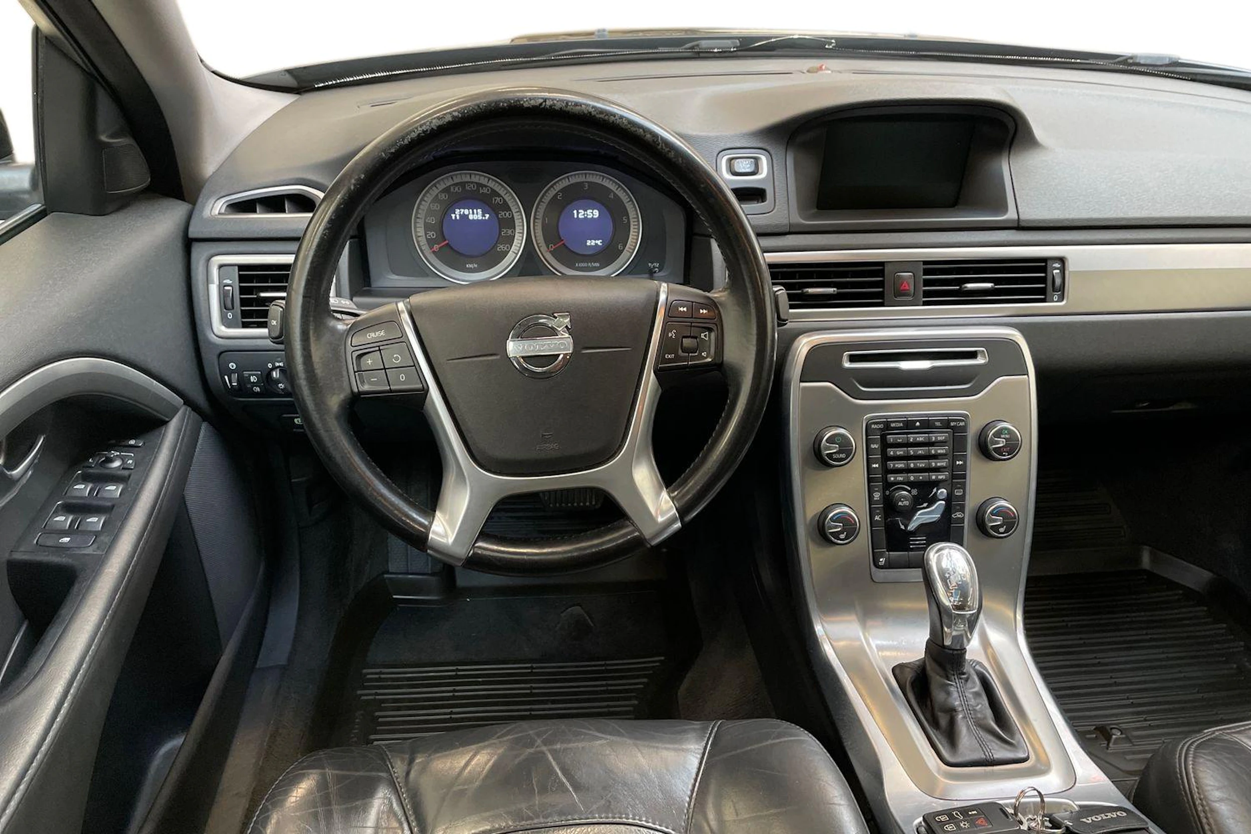 musta Volvo S80 2013 kuva 7.