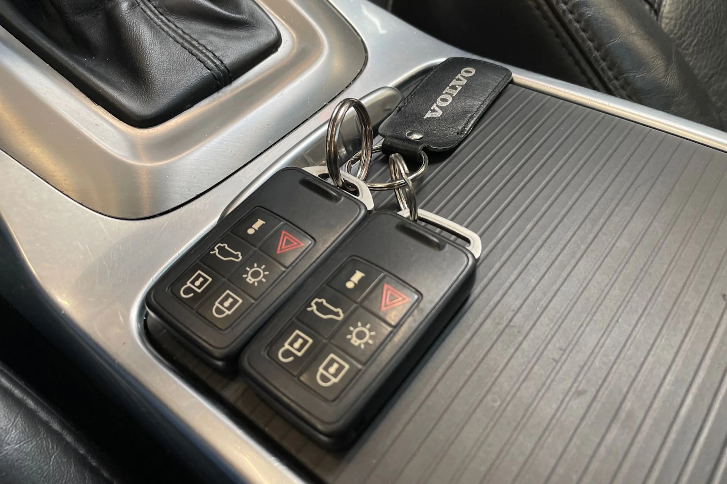 musta Volvo S80 2013 kuva 23.