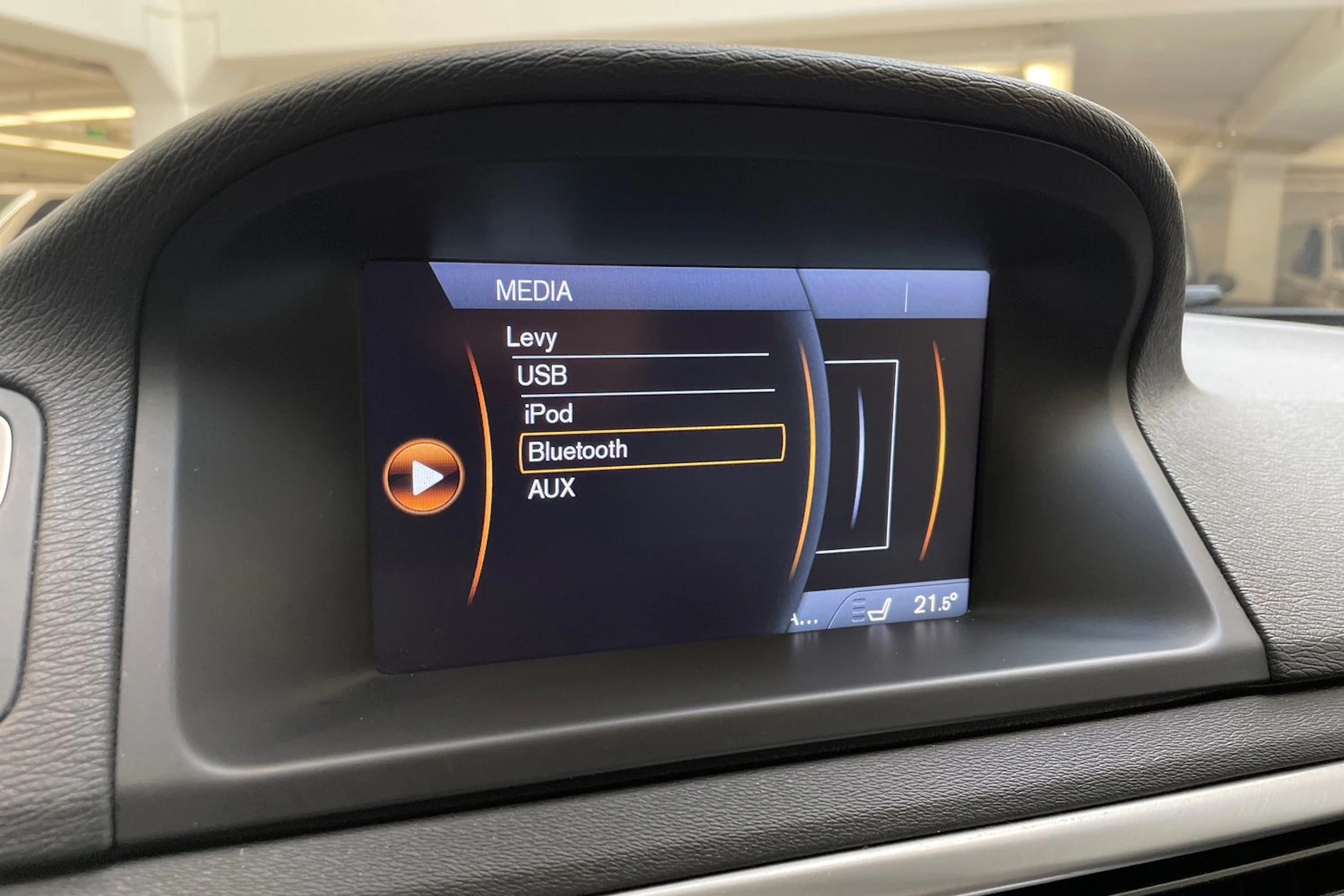musta Volvo S80 2013 kuva 27.