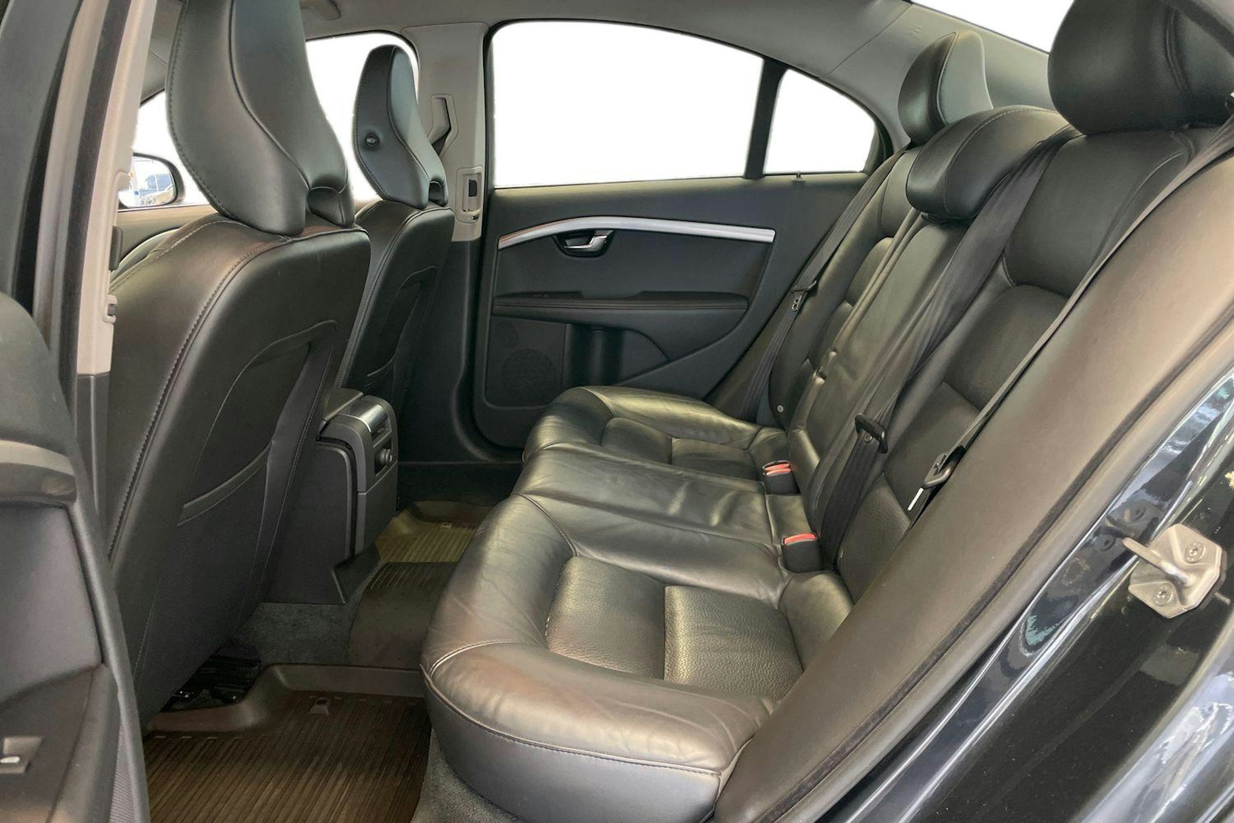harmaa Volvo S80 2014 kuva 8.
