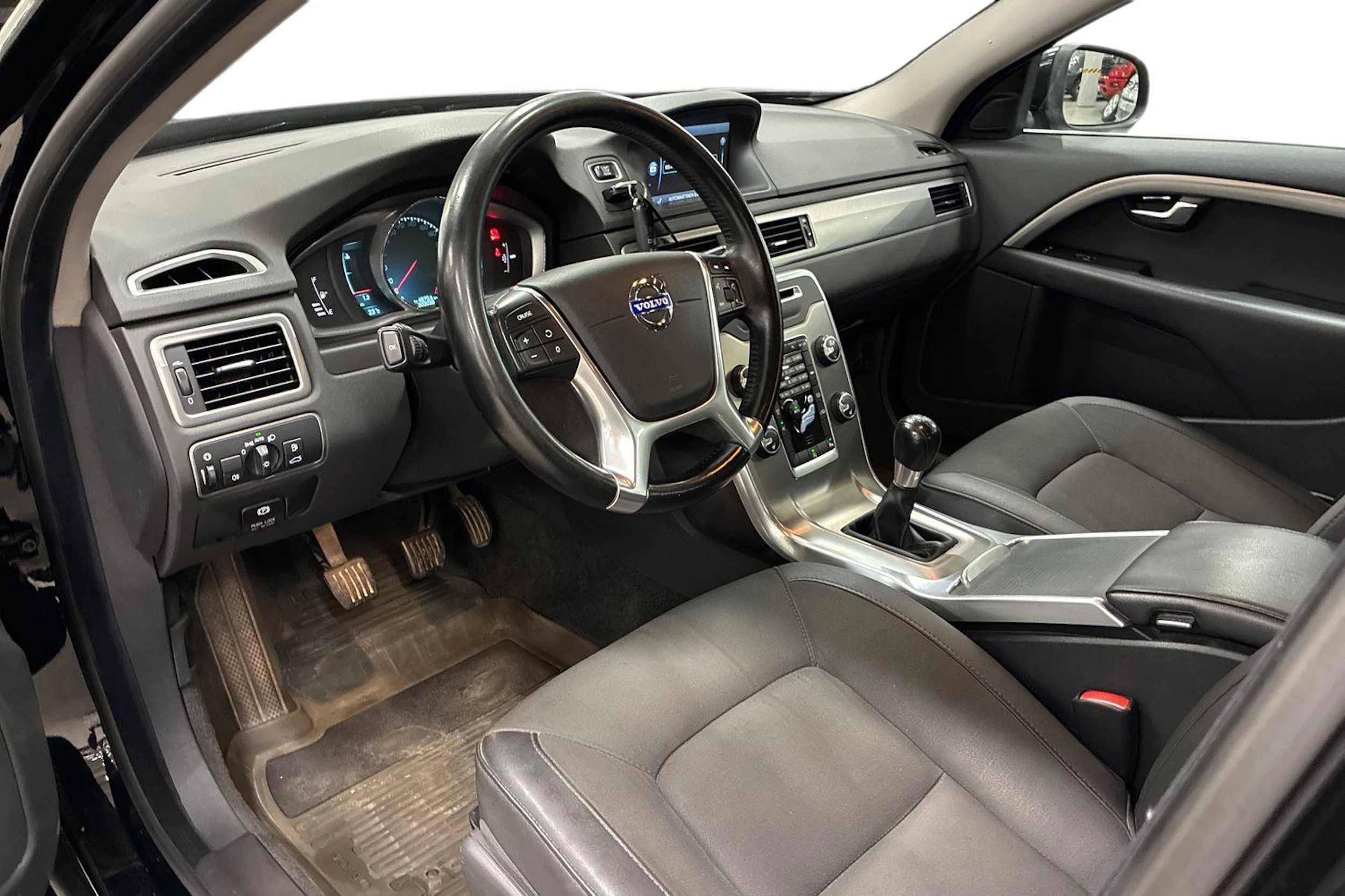 musta Volvo S80 2014 kuva 6.