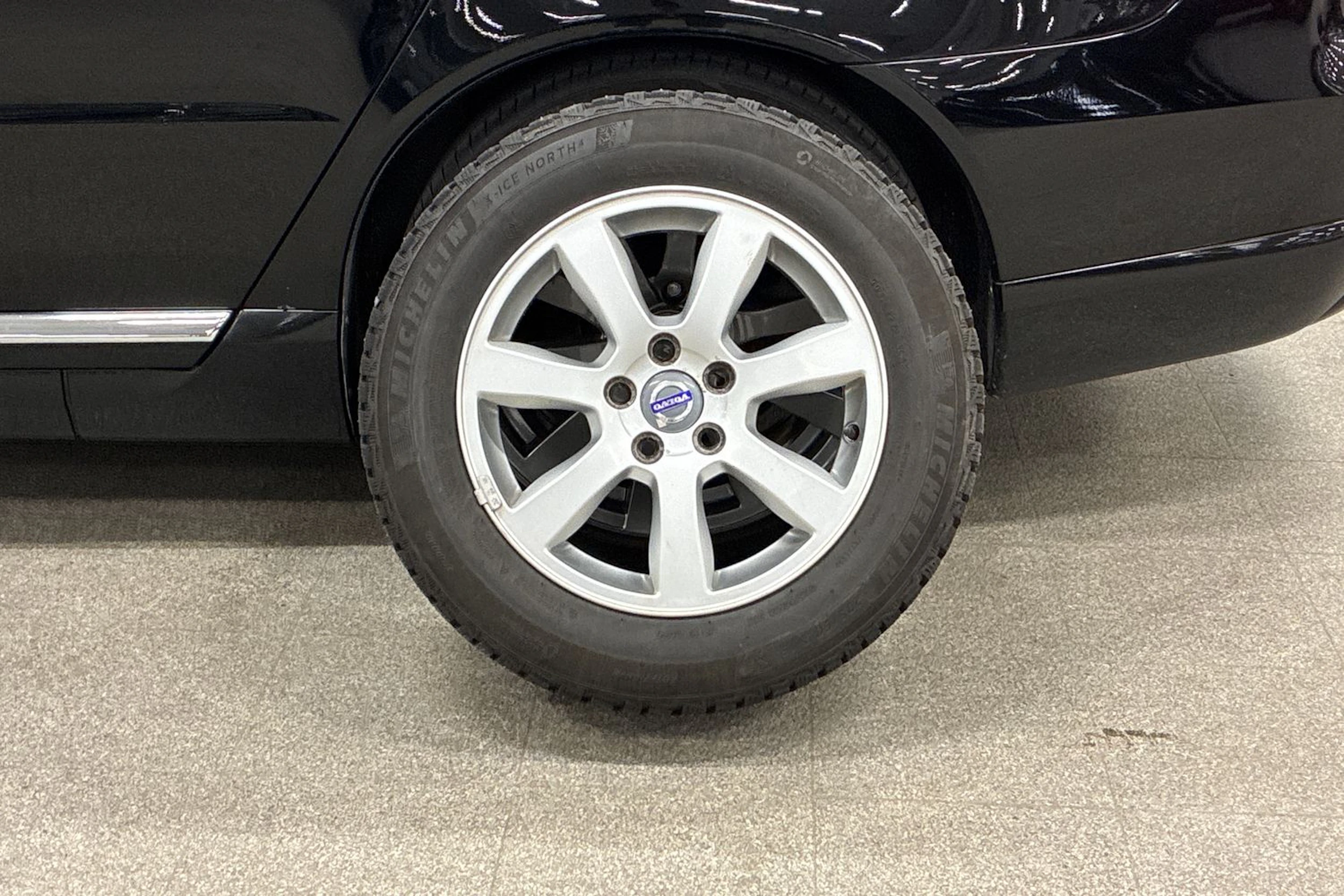 musta Volvo S80 2014 kuva 10.