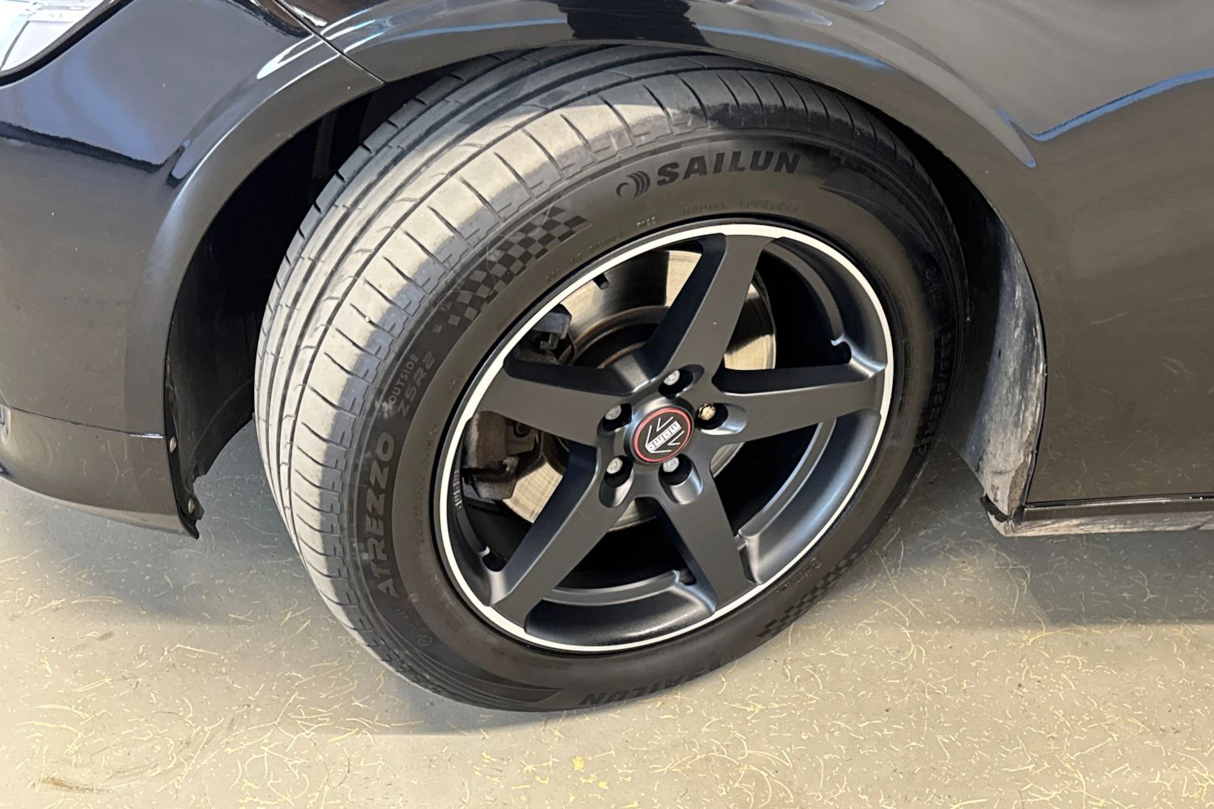musta Volvo S90 2016 kuva 13.