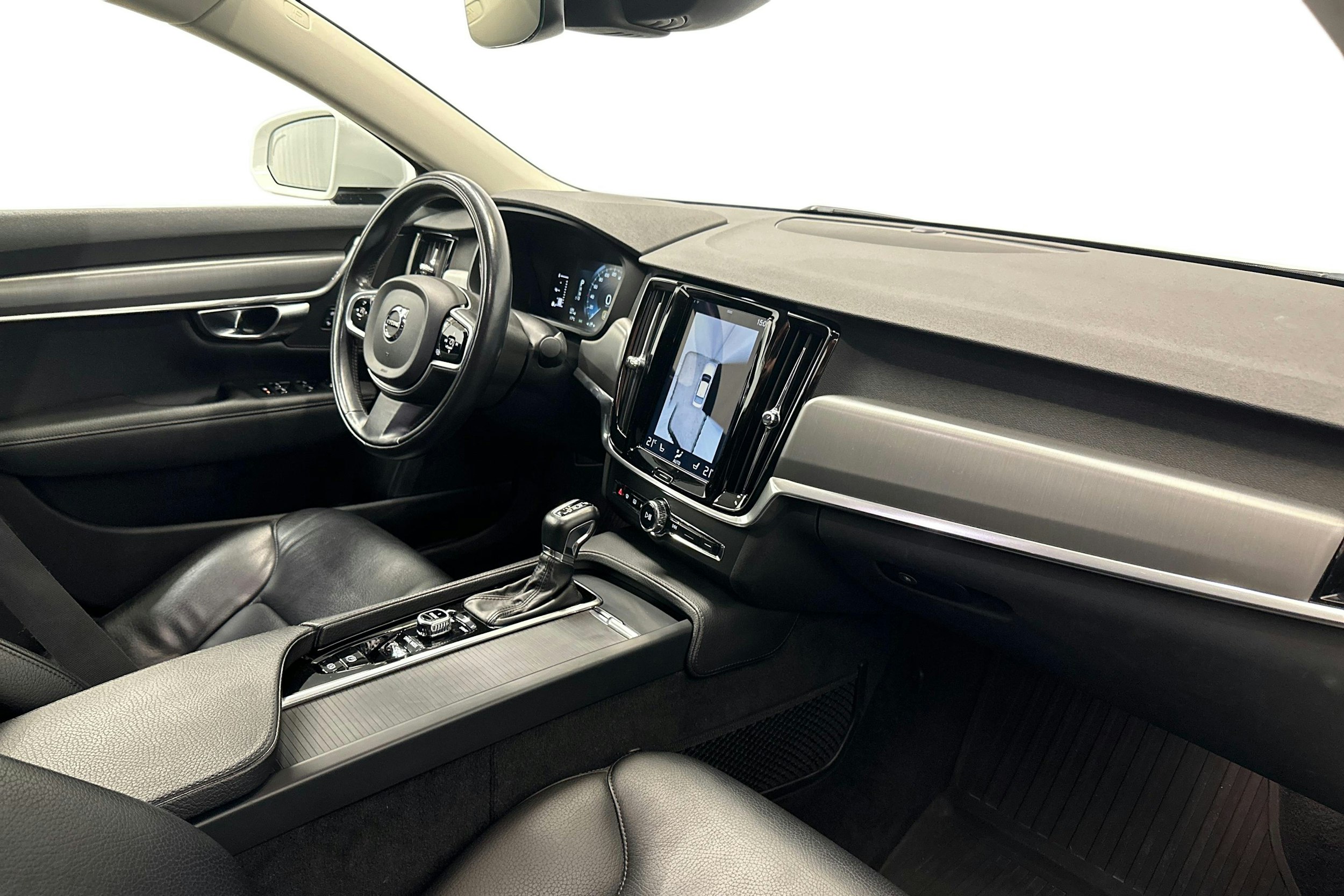 valkoinen Volvo S90 2016 kuva 8.