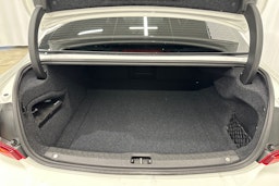 valkoinen Volvo S90 2016 kuva 13.