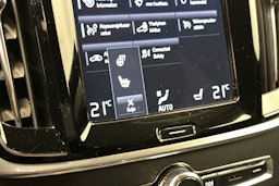 valkoinen Volvo S90 2016 kuva 22.