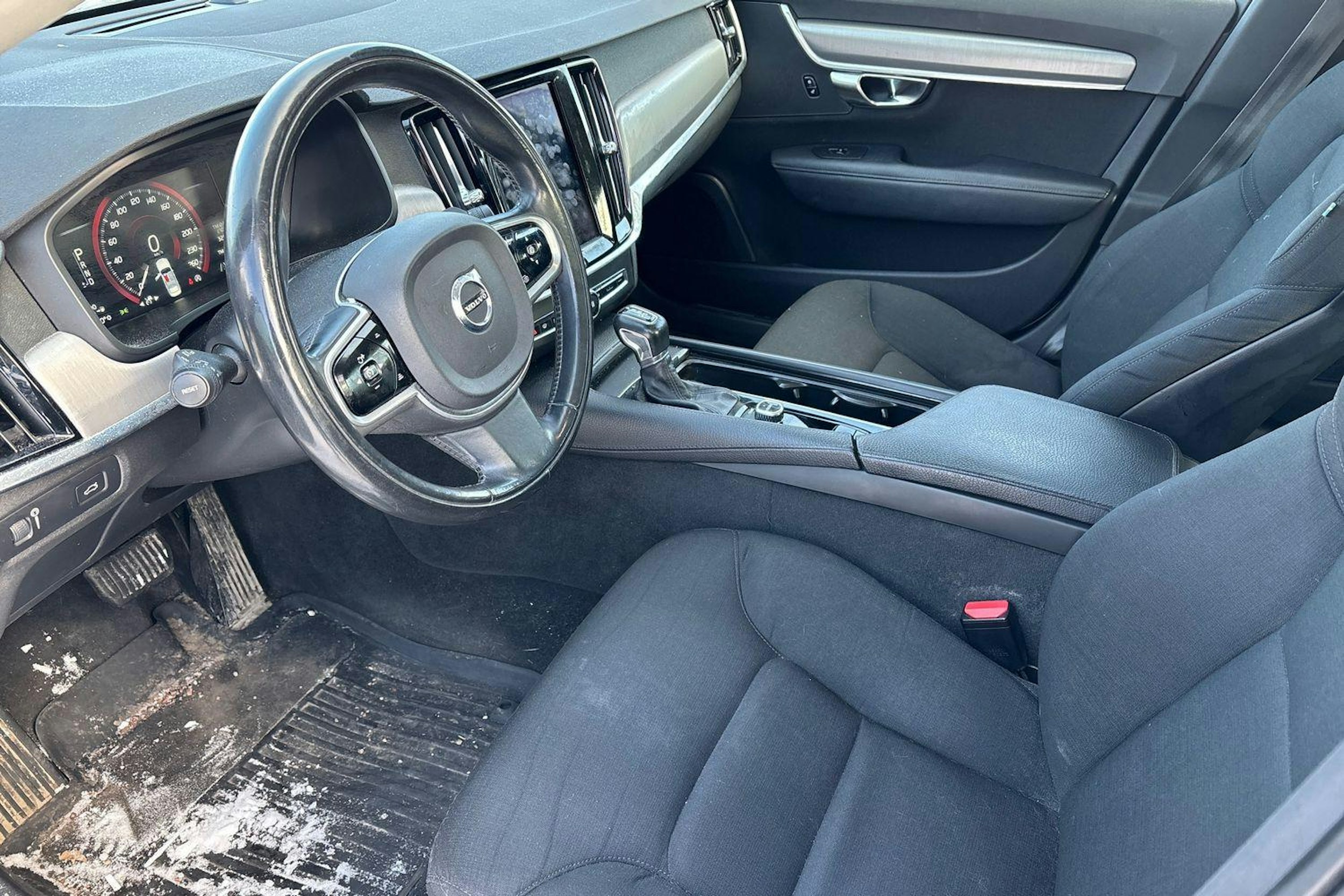 valkoinen Volvo S90 2016 kuva 3.