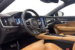 musta Volvo S90 2017 kuva 7.