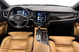 musta Volvo S90 2017 kuva 9.
