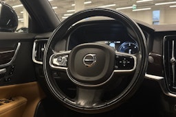 musta Volvo S90 2017 kuva 15.