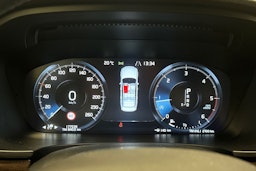 musta Volvo S90 2017 kuva 18.