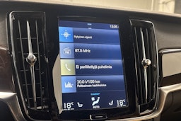 musta Volvo S90 2017 kuva 22.