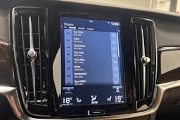 musta Volvo S90 2017 kuva 24.