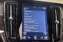 musta Volvo S90 2017 kuva 33.