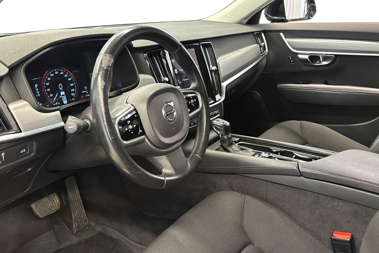 Volvo S90 D4 Momentum aut 2017, kuva 6/20