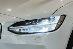 valkoinen Volvo S90 2017 kuva 42.