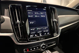 valkoinen Volvo S90 2017 kuva 51.