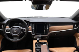 sininen Volvo S90 2017 kuva 7.