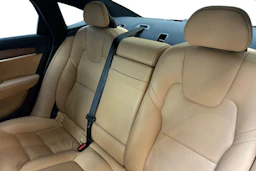 sininen Volvo S90 2017 kuva 8.