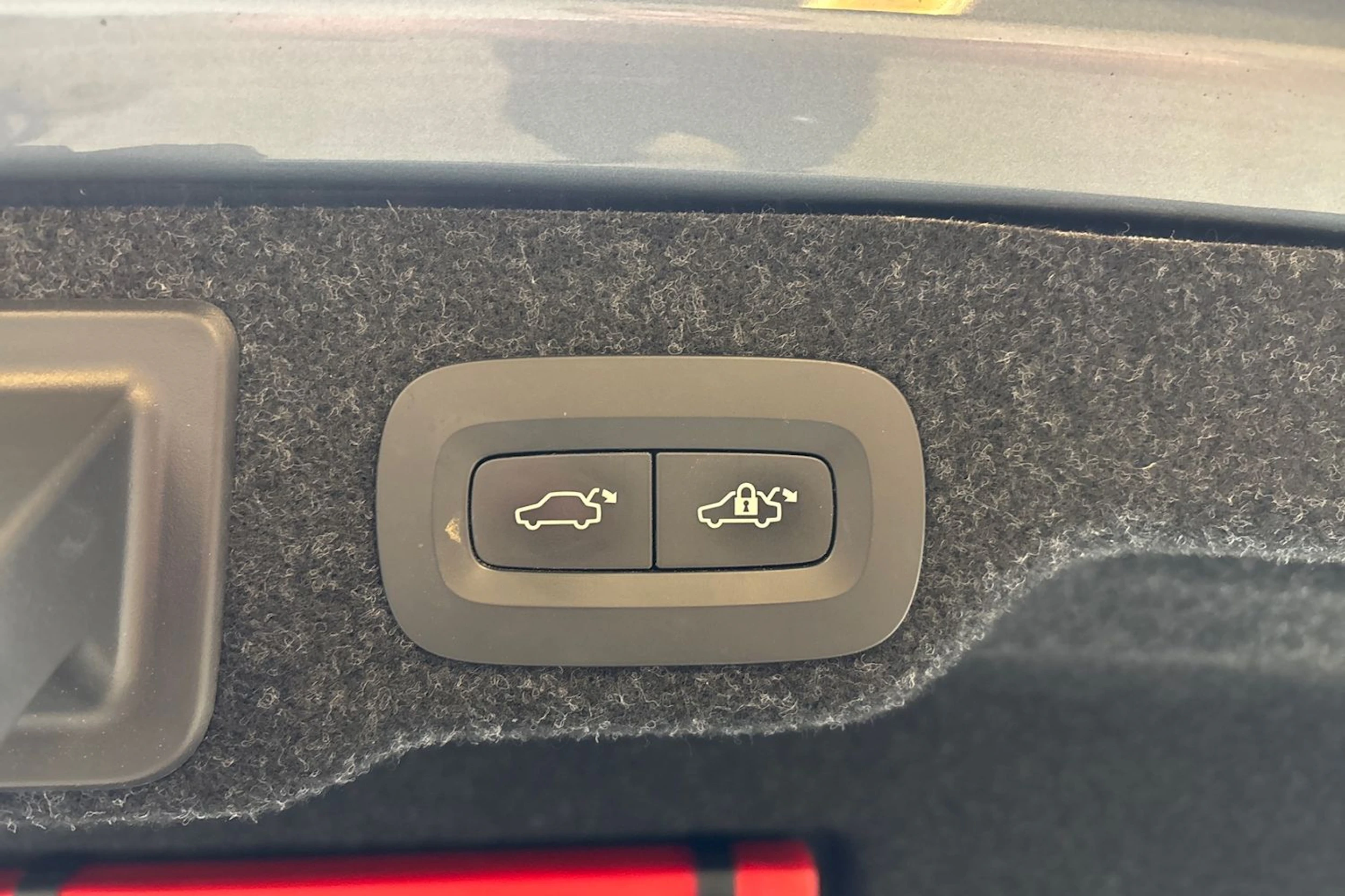 sininen Volvo S90 2017 kuva 13.