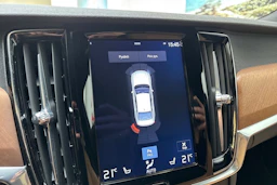 sininen Volvo S90 2017 kuva 24.