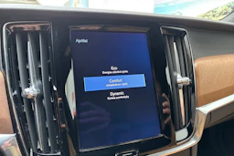 sininen Volvo S90 2017 kuva 25.