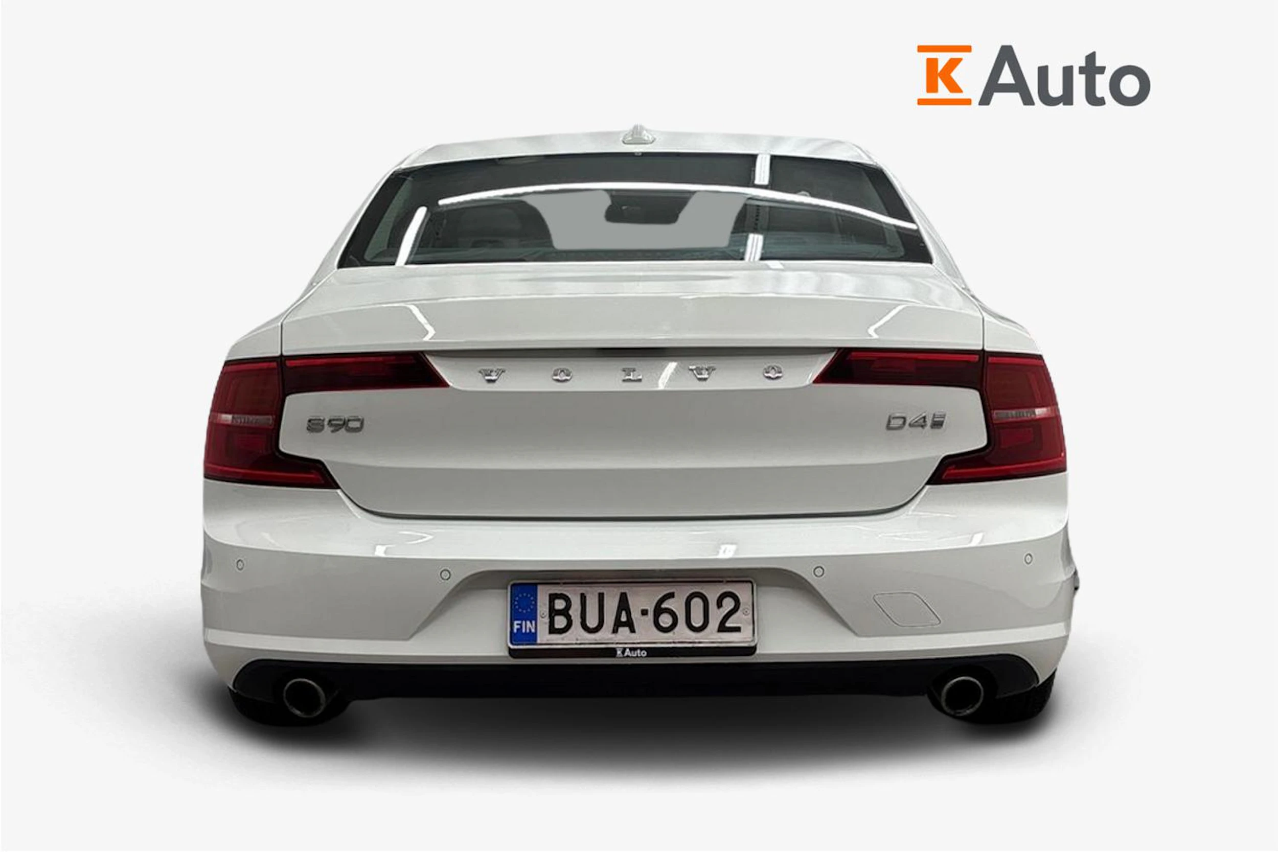 valkoinen Volvo S90 2017 kuva 3.