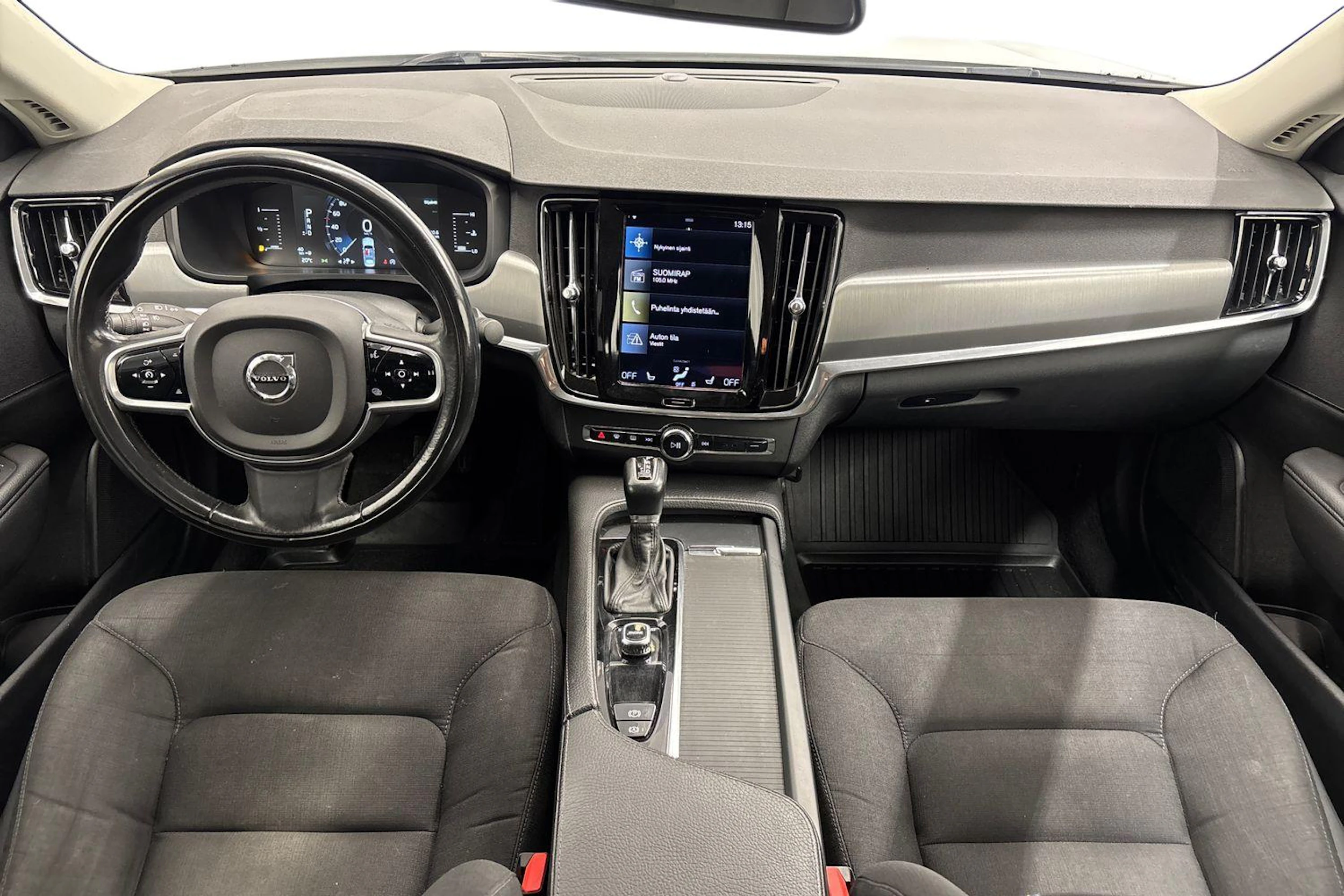 valkoinen Volvo S90 2017 kuva 7.