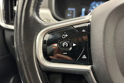 valkoinen Volvo S90 2017 kuva 14.