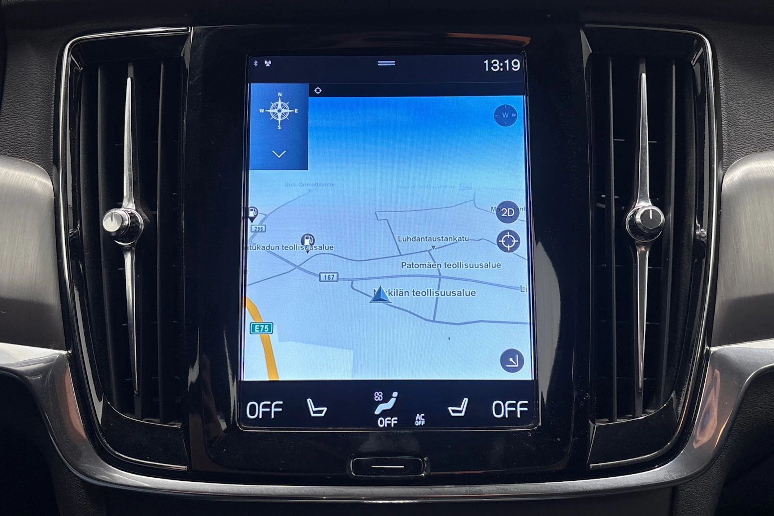 valkoinen Volvo S90 2017 kuva 19.