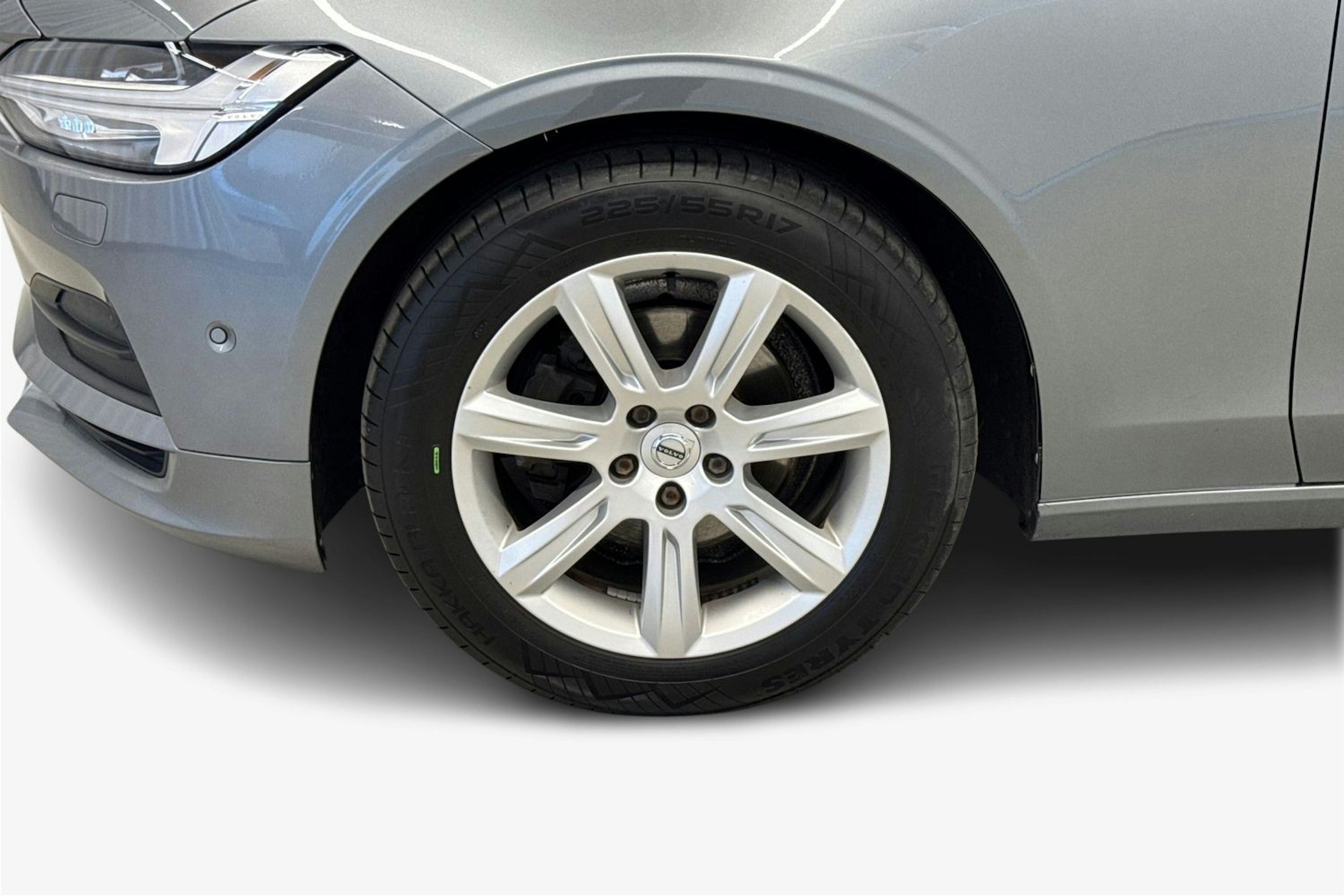 harmaa Volvo S90 2017 kuva 11.