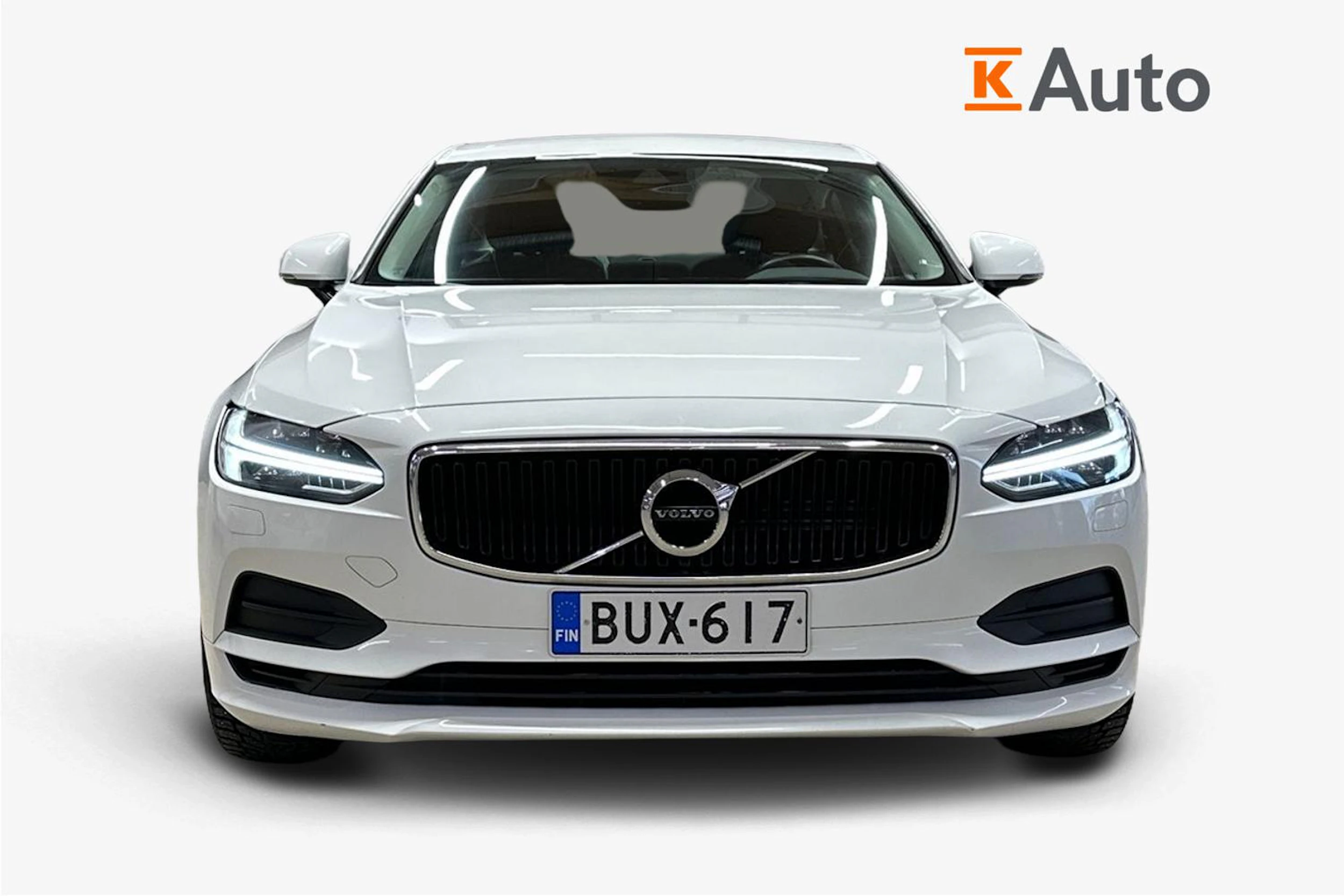 valkoinen Volvo S90 2018 kuva 4.