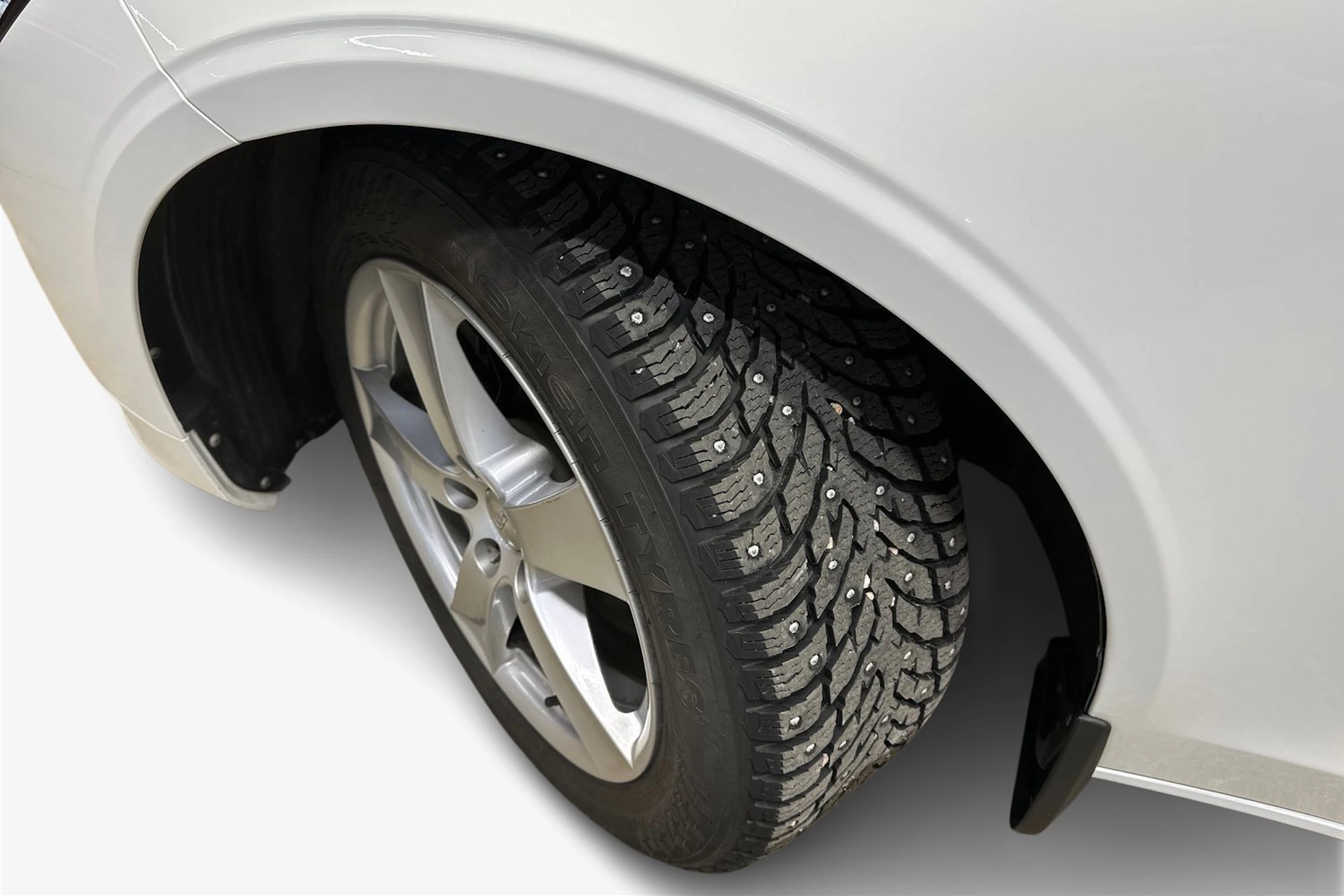 valkoinen Volvo S90 2018 kuva 9.