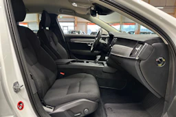 valkoinen Volvo S90 2018 kuva 11.